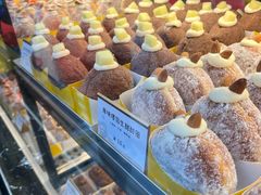 -85度C(生甜甜圈研究工坊·上海局门店)