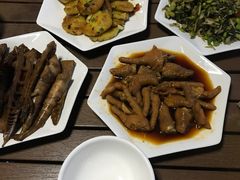 -龙井源餐厅(龙井峡漂流店)