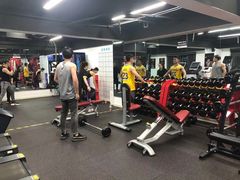 -坚果健身24小时工作室(定西路店)
