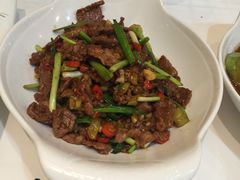 -丹江口渔村·湘味厨房(桃园店)