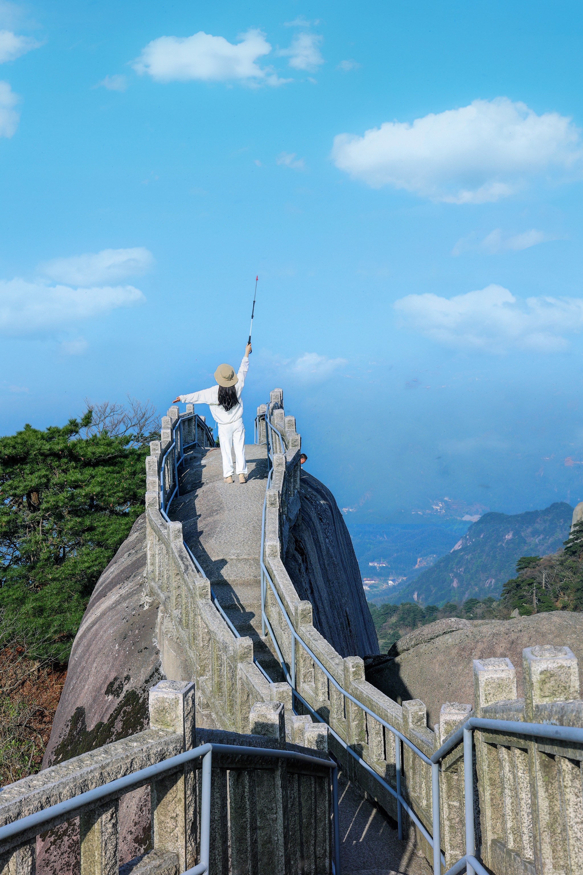 巅峰之路图片