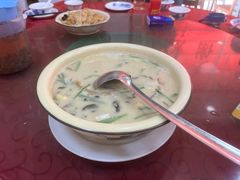 -雄仔农家菜馆·特色葱油鸡(六祖店)