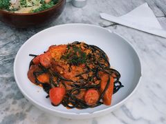 墨鱼汁海鲜香蒜意面-农畉LONFOOD(福田星河COCOPark店)