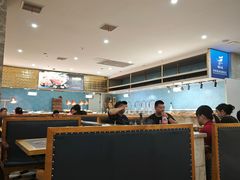 -锤头鲨毛肚海鲜烤肉自助餐厅(国购广场店)