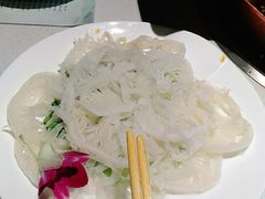 -墨居上隐·院子里火锅(峨眉店)