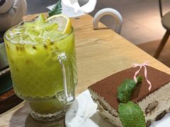 -魏客咖啡(中铁中心店)