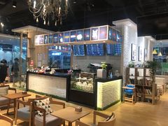 -藏猫猫咖啡主题馆(中央大道店)