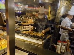 -四海一家自助餐(益田假日广场店)