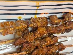 -许哥东北烧烤·铁丳烤串·宫后夹肉(繁花中心店)