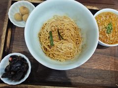 -蟹上黄·蟹黄面·江南糖水(人民广场店)