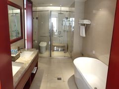 -兴芮温泉度假区