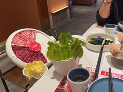 -左庭右院鲜牛肉火锅(七宝领展广场店)