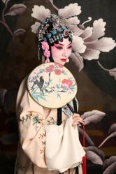 -华韵京剧摄影(洋桥角门东店)