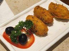 -阿维斯咖啡(镜湖店)