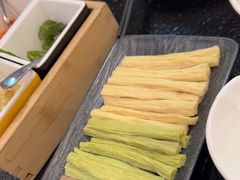 -得意咚瓜·顺德鱼生·冬瓜火锅(深圳首店)