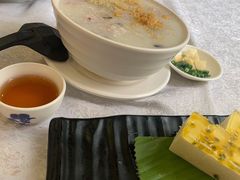 黑野米瑶柱瘦肉粥-小榄公饭店(西区彩虹店)