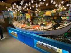 -领鲜活海鲜榴莲自助火锅(东门店)