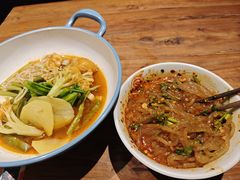 -万记麻辣烫国展总店