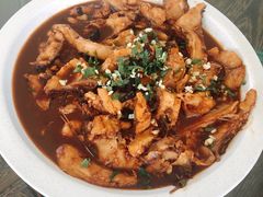 -巩本明鱼屋子