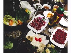-牛焱·贵州黄牛肉火锅(城西银泰店)
