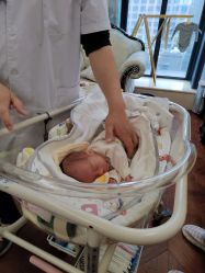 -菁幼月子会所(儿童医院店)