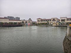 -百联奥特莱斯广场(南京店)
