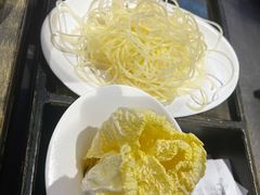 -宽板凳老灶火锅(台湾街店)