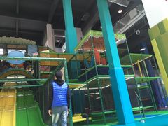 -蒙特利亲子乐园