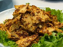 -三江源美食城