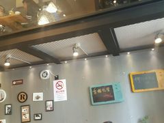 -新澳港式茶餐厅(余姚路店)
