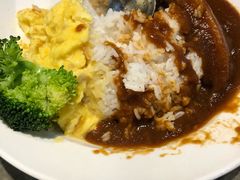 香煎猪扒滑蛋饭-鬆啲茶餐厅(松山湖万科店)
