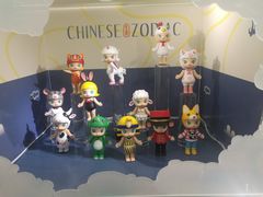 -泡泡玛特POPMART(侨福芳草地店)