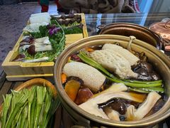 -慢丽江·云南野生菌土鸡锅(西山店)