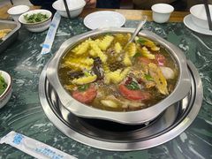 -镇雄酸汤猪脚(钻石广场分店)