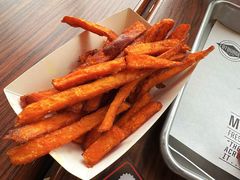 红薯条-FATBURGER 特富客汉堡(外交公寓店)