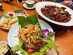 -老滇山寨•云南特色菜•地方菜•民族风情歌舞表演(经开区店)