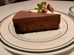 -Wolfgang’s Steakhouse 沃夫冈牛排馆(上海白玉兰广场店)