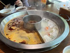 -佬土鹅肠火锅(解放路店)
