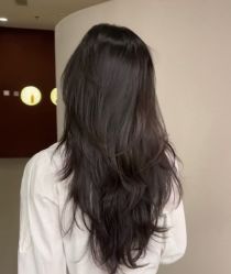 -十六番发型师事务所