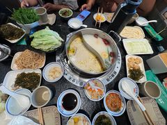 -江小渔鲜鱼火锅(西二道街店)
