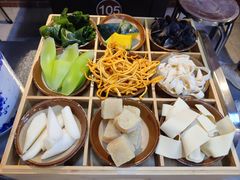 -芈重山老火锅(广州首店)