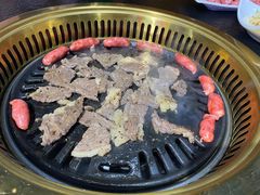 -牛鲜盛齐齐哈尔烤肉(曹路店)
