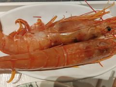 -雍容荟帝王蟹活龙虾展台自助(IFS黑金店)