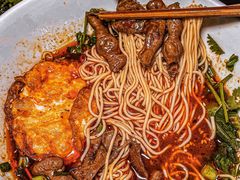 -李与白包子铺(桐梓林店)