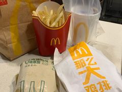 -麦当劳(深圳北站高铁店)