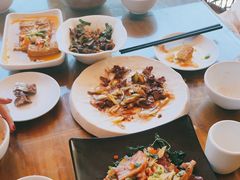 -隔壁老王·家常云南菜(花巷店)