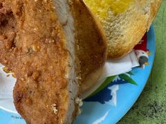 猪扒包-胜利茶餐室