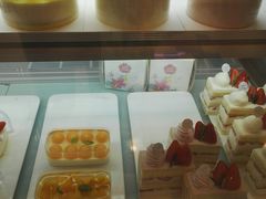 -花花卷卷·鲜食蛋糕(静安久光百货店)