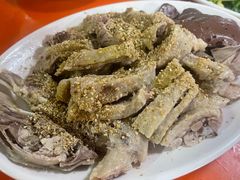 招牌白切鸭-水东兴记鸭粥店(茂名店)