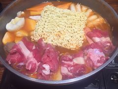 牛肉年糕火锅-辛明堂洞韩式芝士年糕火锅(万达店)